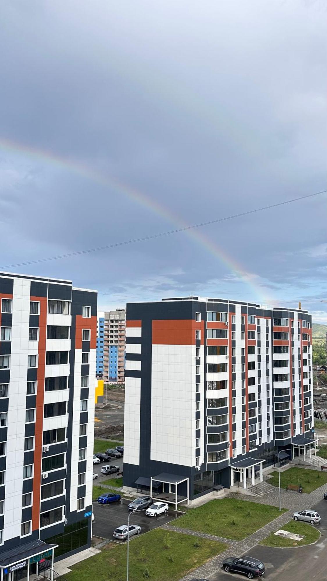 1 Комнатная Драмтеатр 1Bedroom Apartment Ustʼ-Kamenogorsk Екстериор снимка